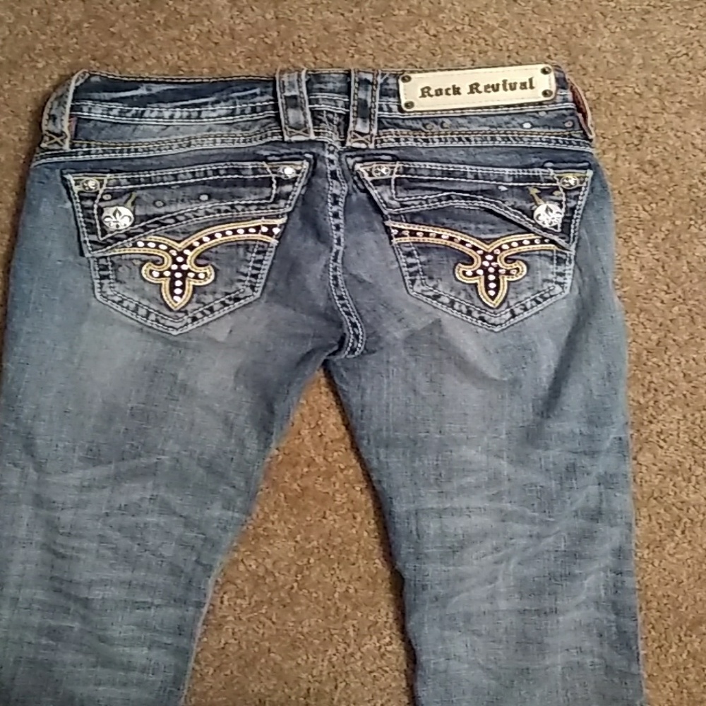 Capris